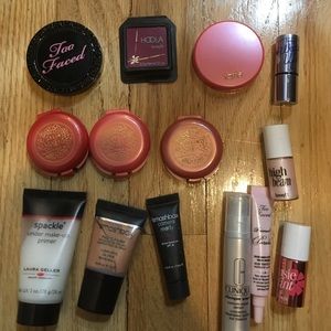 DELEUXE HIGH END FACE MAKEUP SAMPLE SIZE LOT