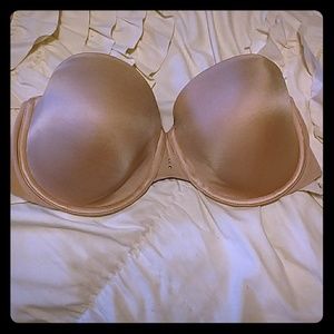 NWOT Victoria's Secret Biofit 36D strapless bra
