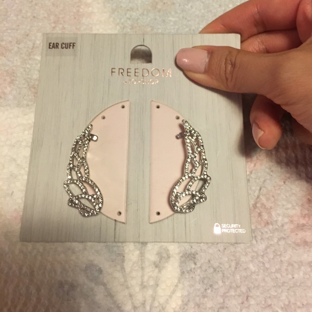 Brand new topshop ear cuff