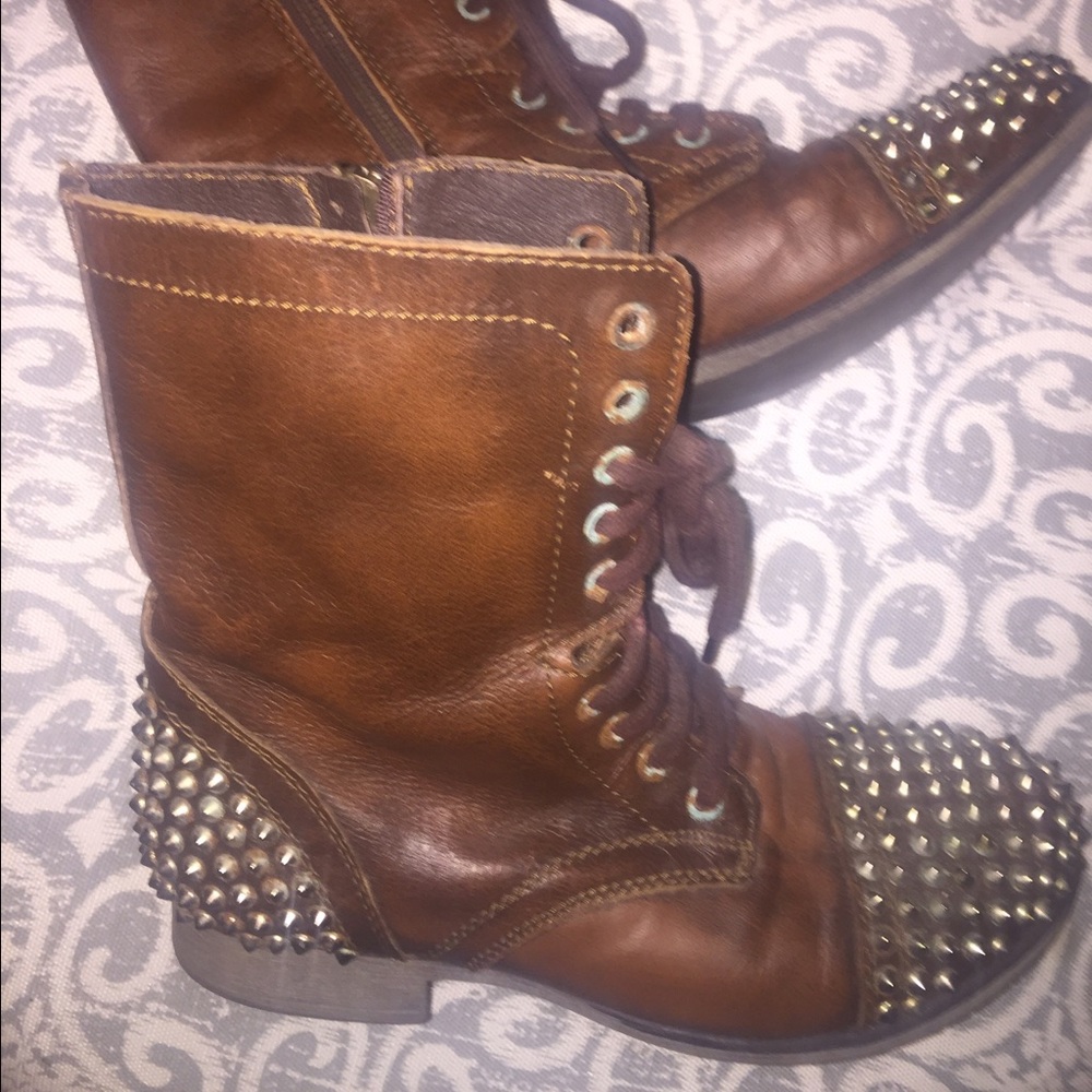 Steve Madden Tarnney Combat Boots