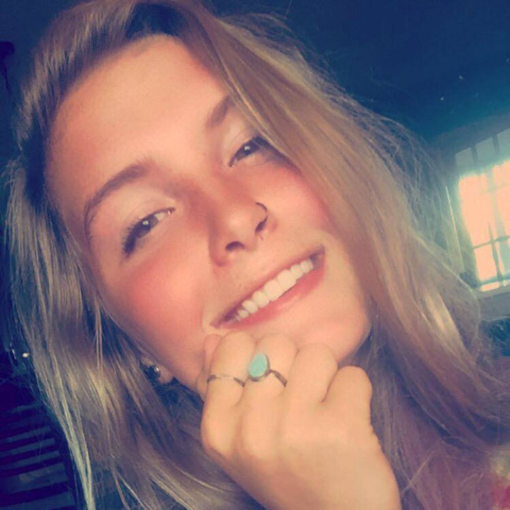 Meet your Posher, Emily