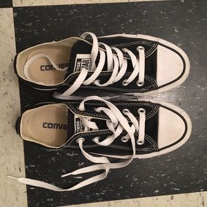 CONVERSE ALL STARS BLACK LOW TOP