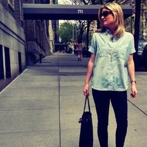 Light chambray Madewell top!