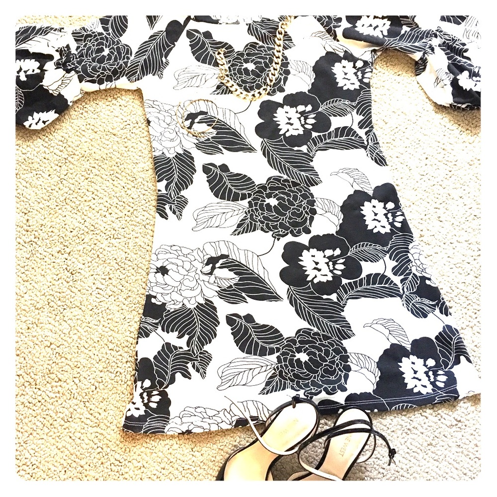 A fun floral black an white dress