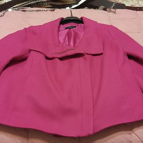 Jacket - Picture 5 of 6