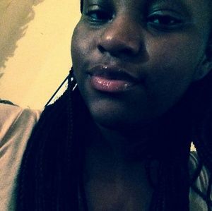 Meet your Posher, Faith