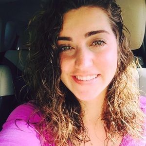 Meet your Posher, Melissa