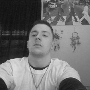 Meet your Posher, Chris