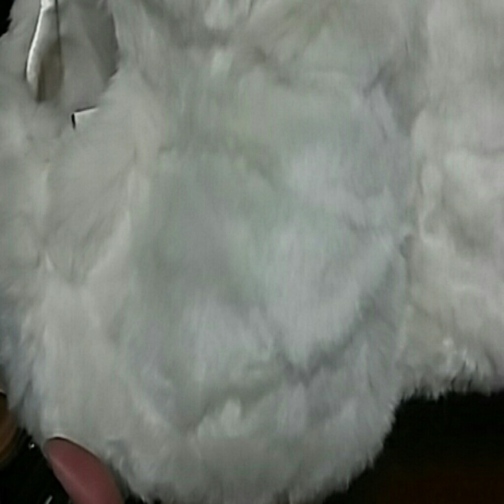 Vest - Picture 4 of 4