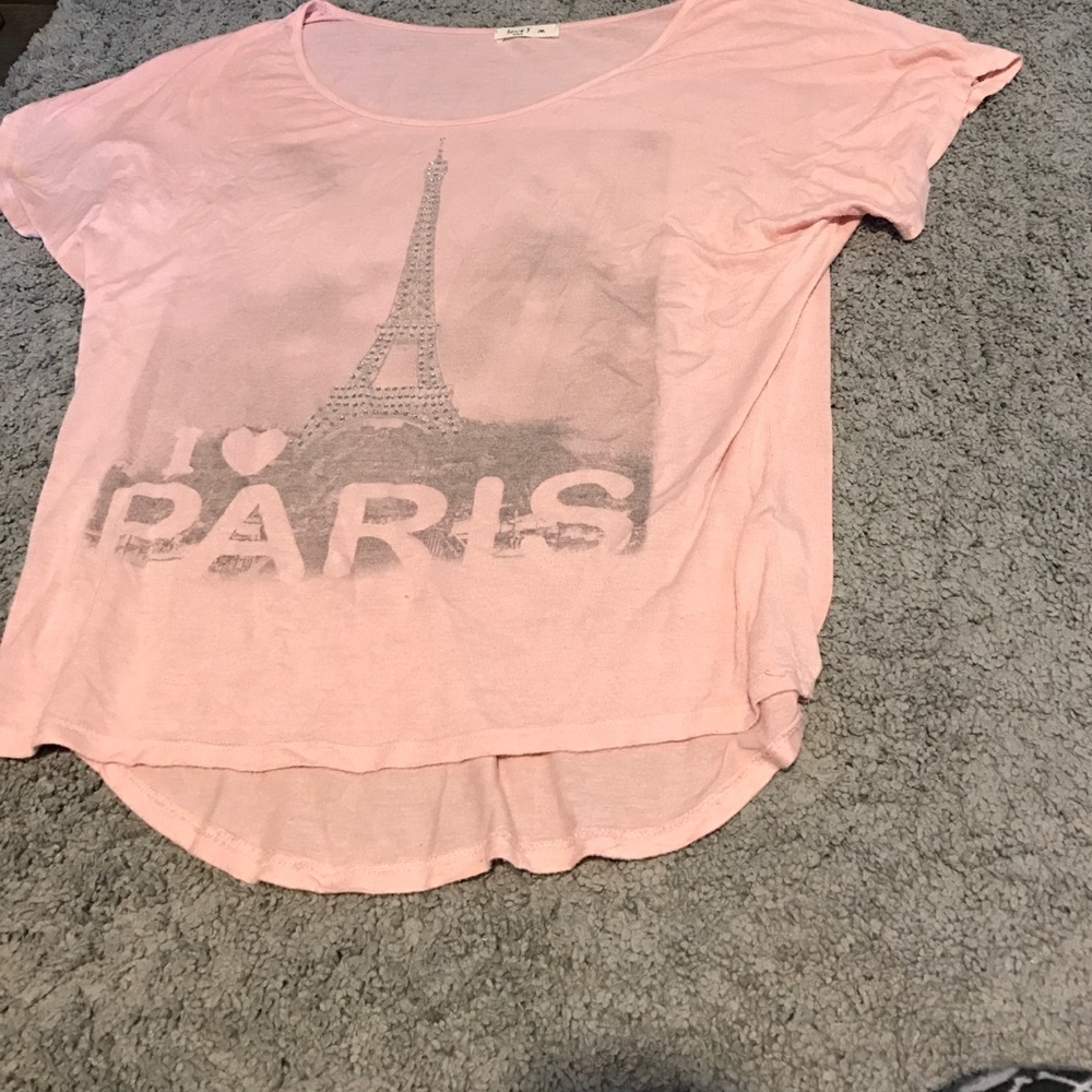 Pink tee shirt