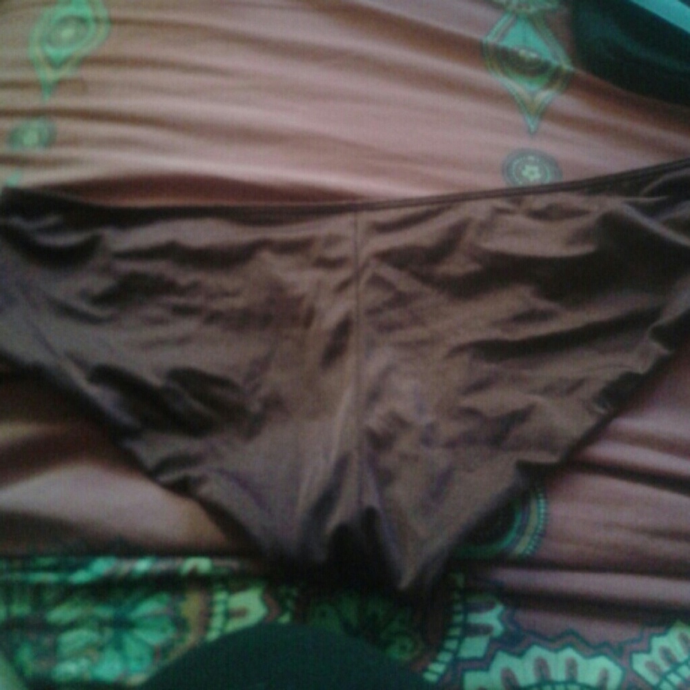 Victoria's Secret swim bottom - Picture 3 of 4