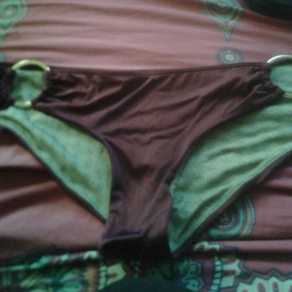 Victoria's Secret swim bottom - Picture 2 of 4