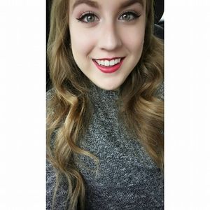 Meet your Posher, Kelly