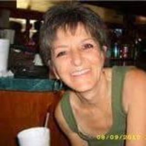 Meet your Posher, Debrah