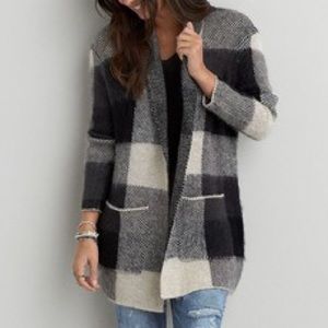 NWOT American Eagle oversized plaid blazer