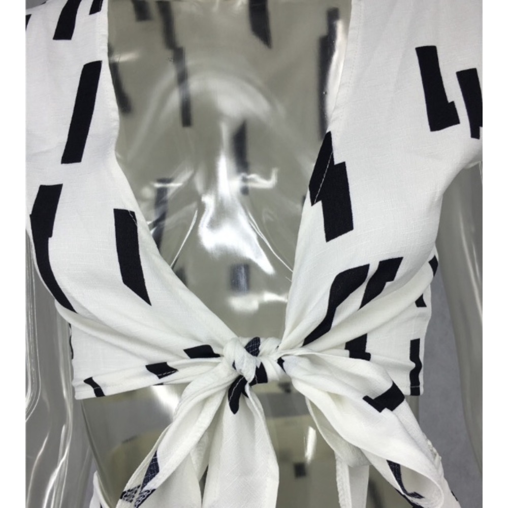 Black and White Tie Crop Top Shorts Set - Picture 6 of 7