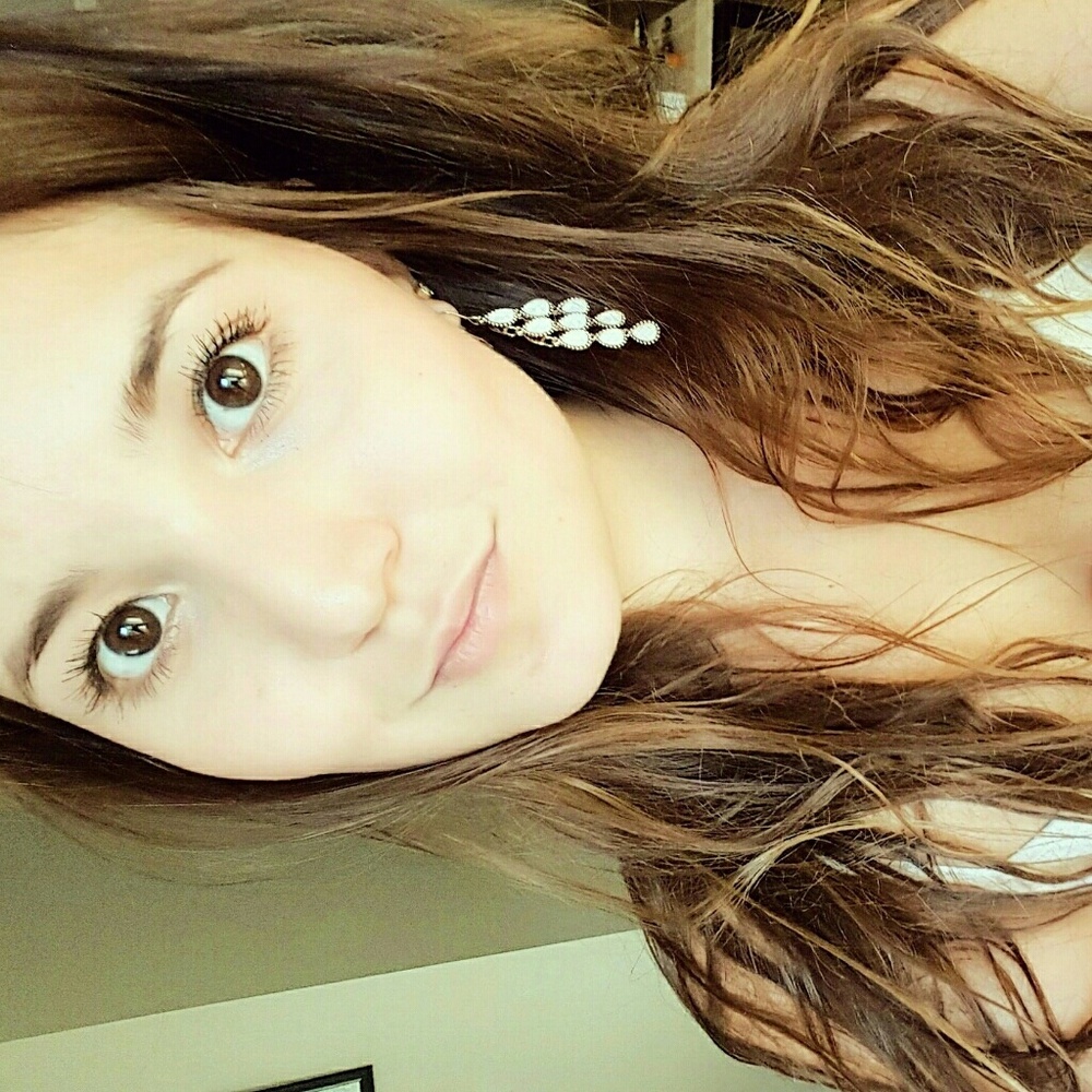 Meet your Posher, Monserrath