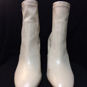 ZARA TRF HIGH HEEL ANCKLE BOOTS