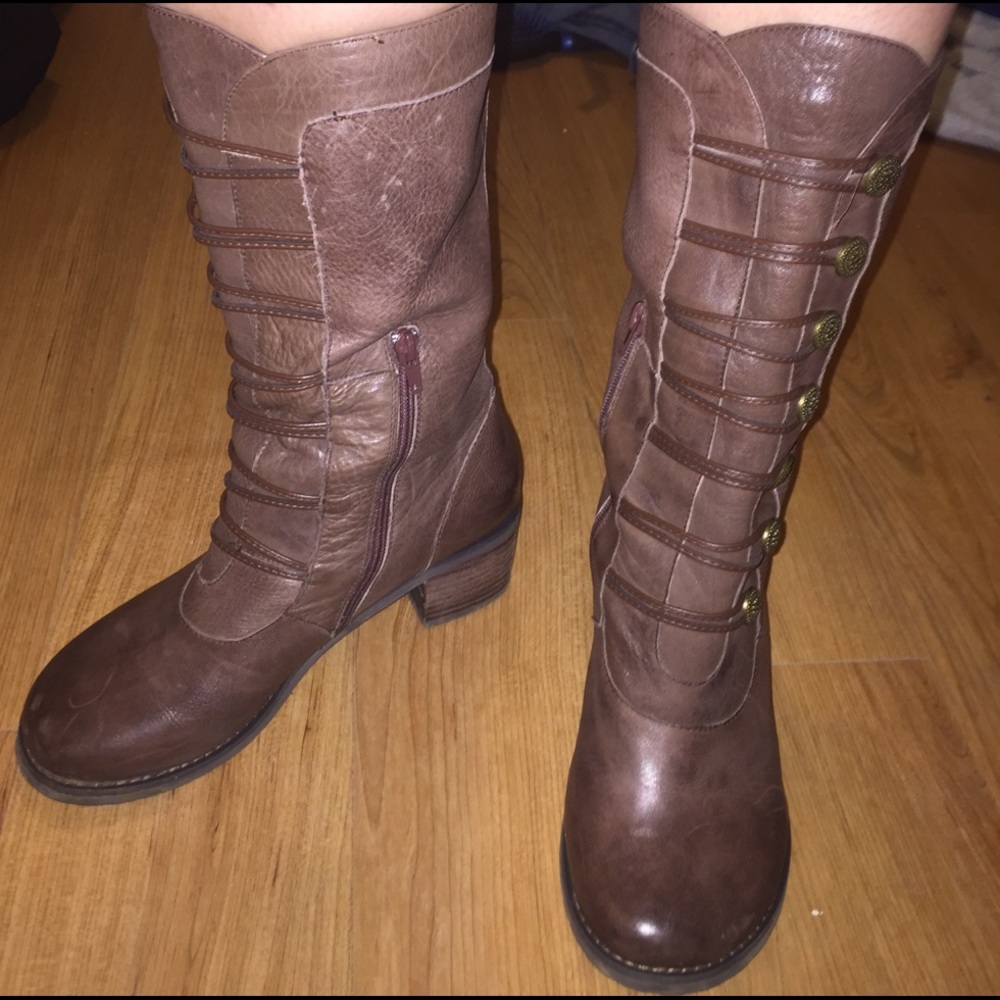 Brown Normandy Leather Boots