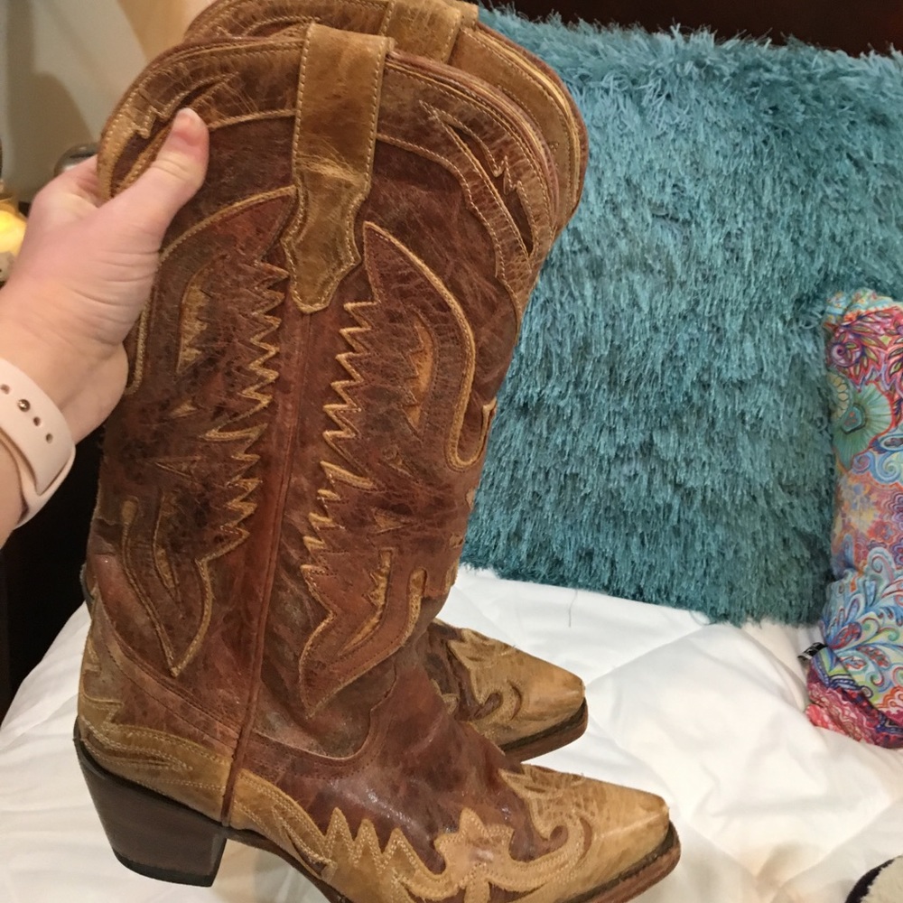 corral cowboy boots