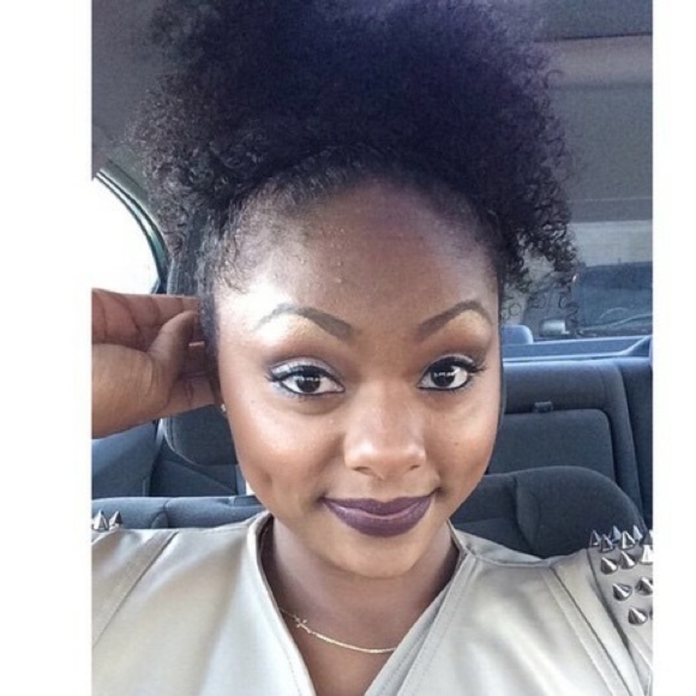 Meet your Posher, Lamia