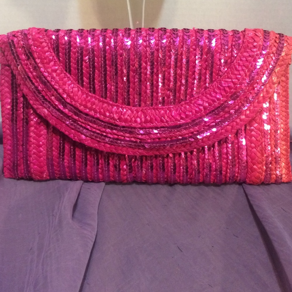 Sparkly Ladies Clutch in Pink