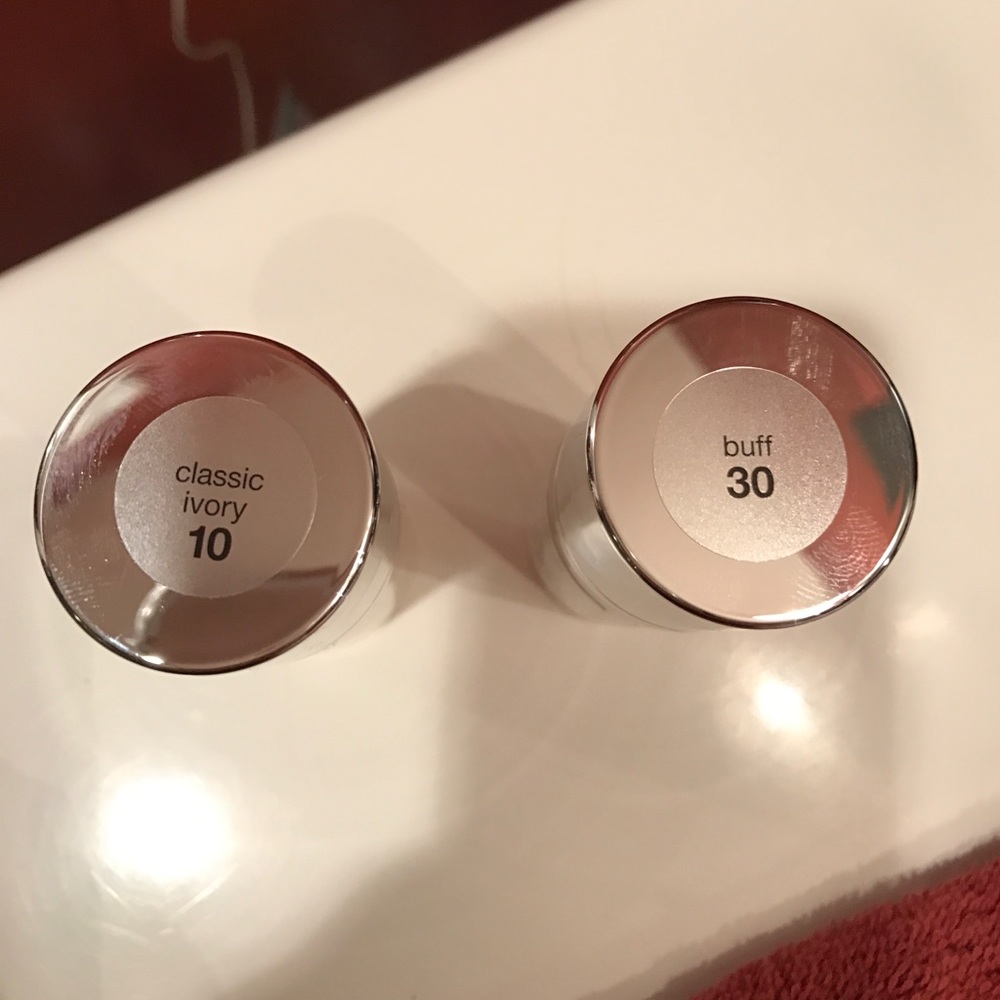 🎉HP🎉NWT Neutrogena Hydro Boost Hydrating Tint - Picture 3 of 4