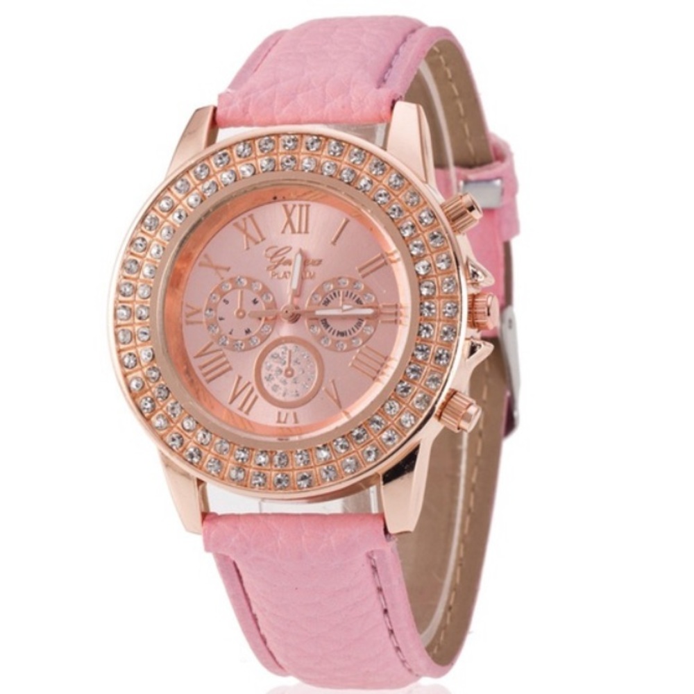 Pink Women's Fashion Retro Leather Watch. NWT.