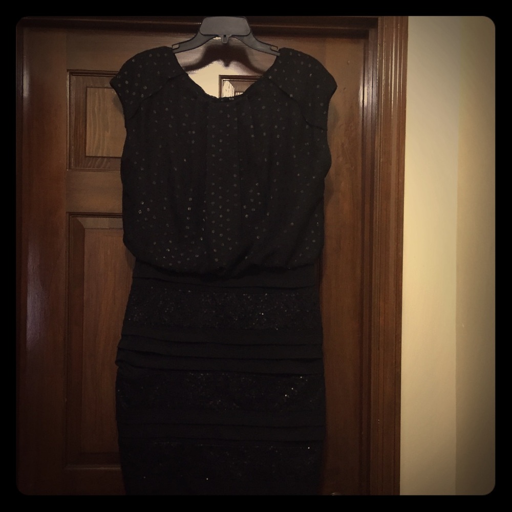 Chaya littleblack dress Accentuate curves + chic!