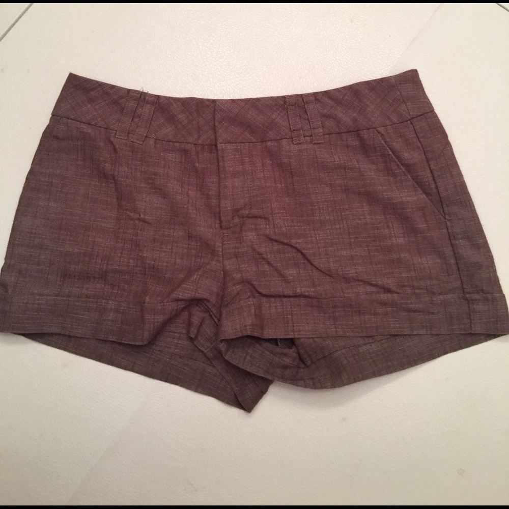 Forever 21 shot pants.