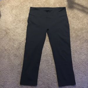 Black Fabletics Capri pant