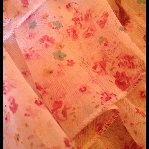 Floral layered lace up skirt - Picture 4 of 4