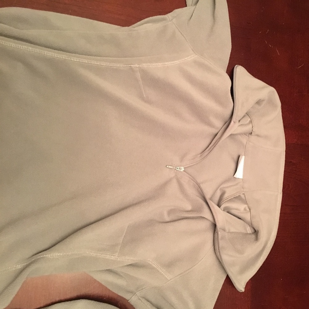 Gray Columbia Pullover