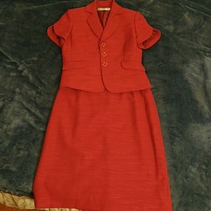 Textured Red skirt suit