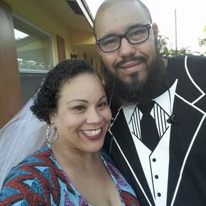 Meet your Posher, Roxanne