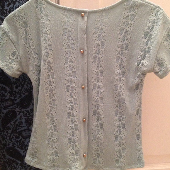 Turquoise lace shirt - Picture 2 of 4