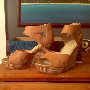Seychelle's Nude Wedges. Size 7. Gently worn.