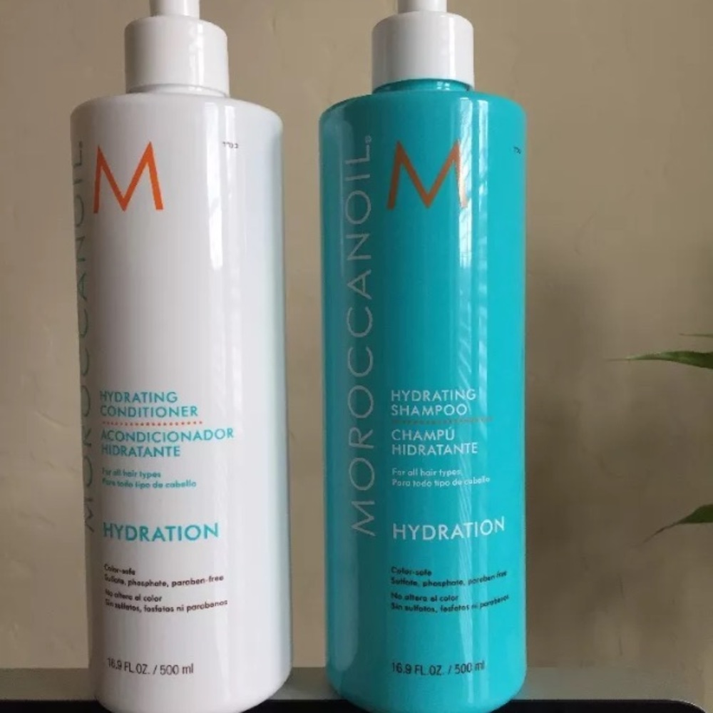 Moroccanoil Moisture Repair Duo 16.9 Each