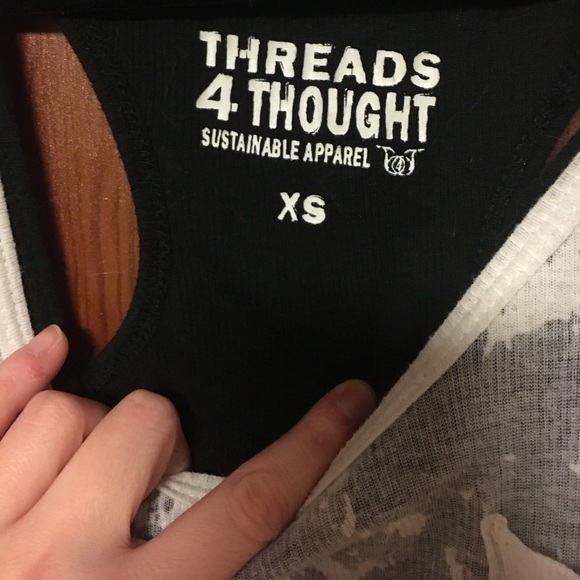 White and black double layered tank top. - Picture 2 of 4