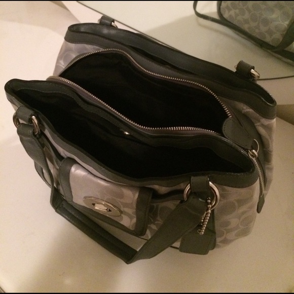 Coach bag - Picture 3 of 7