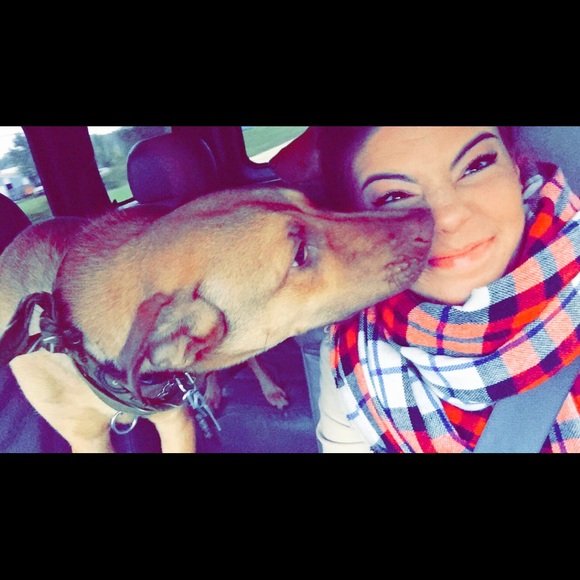 Meet your Posher, Heather - Picture 4 of 8