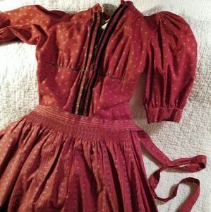 Dirndl- High Quality, Authentic, Beautiful