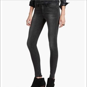 Lucky Brand Brooke legging jeans