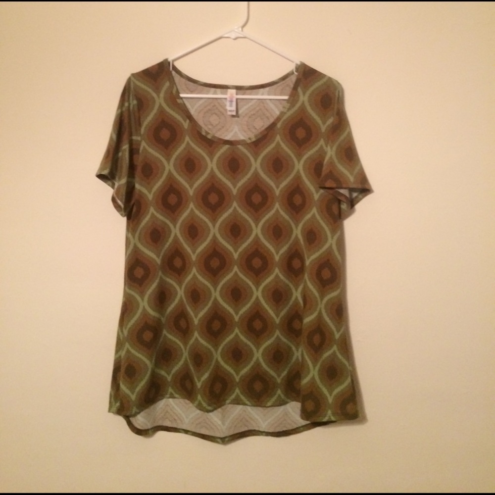 LuLaRoe Classic Tee