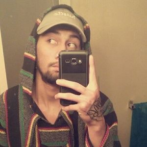 Meet your Posher, Kaleb