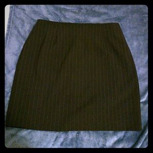 Black stripped skirt