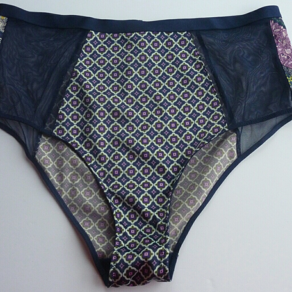 Victoria's Secret Mid Rise Cheeky Blue Medium