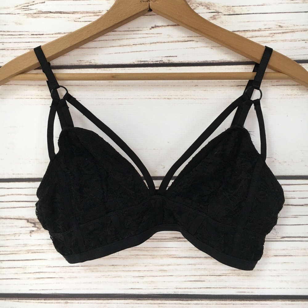 Black lace Bralette Sz M Super Cute!
