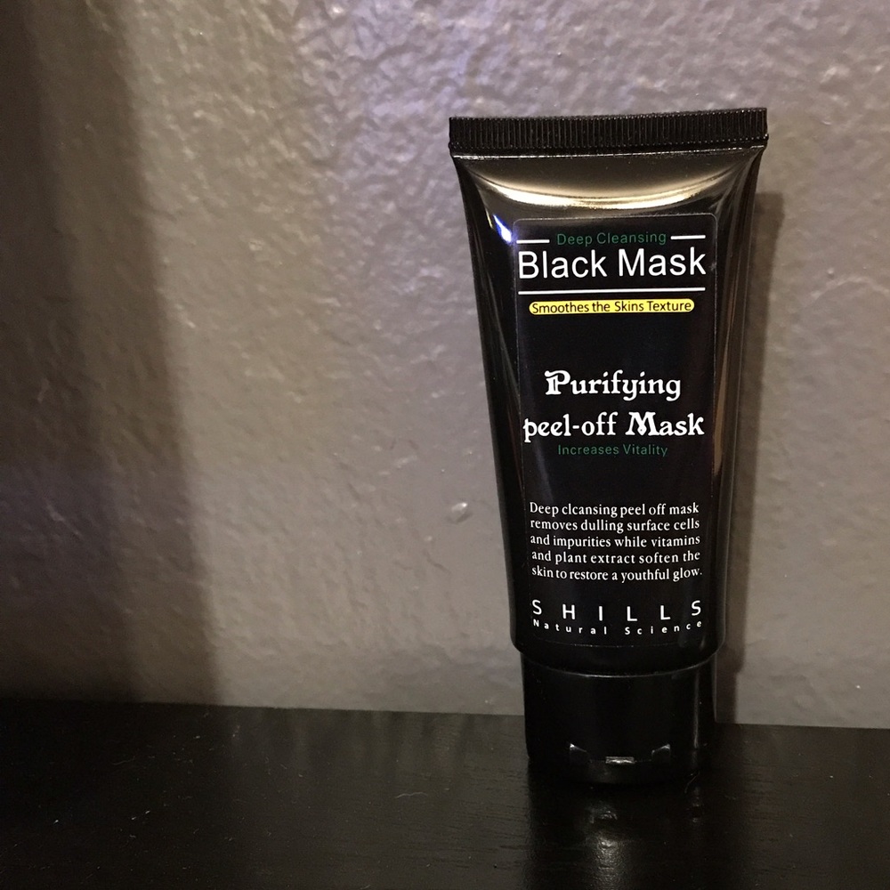 NEW Shills Black Mask - purifying peel off mask