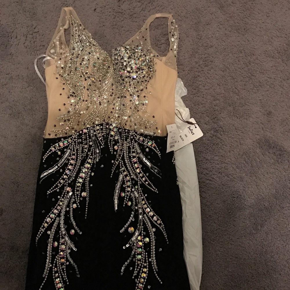 Fabulous PROM DRESS get your girl READY